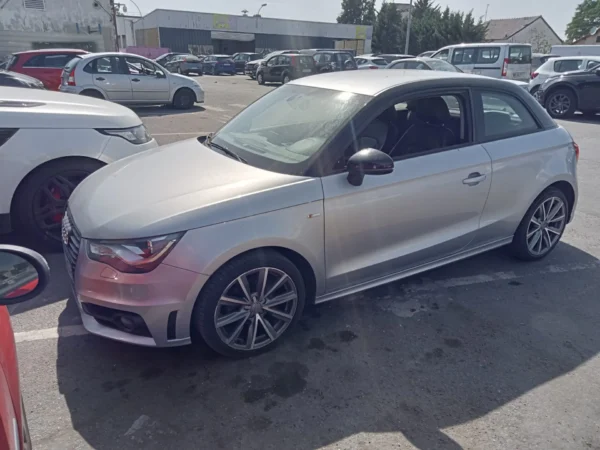 AUDI A1 S line S tronic 2014