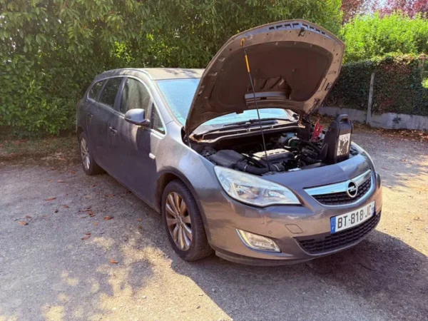 OPEL ASTRA Connect Pack 2011