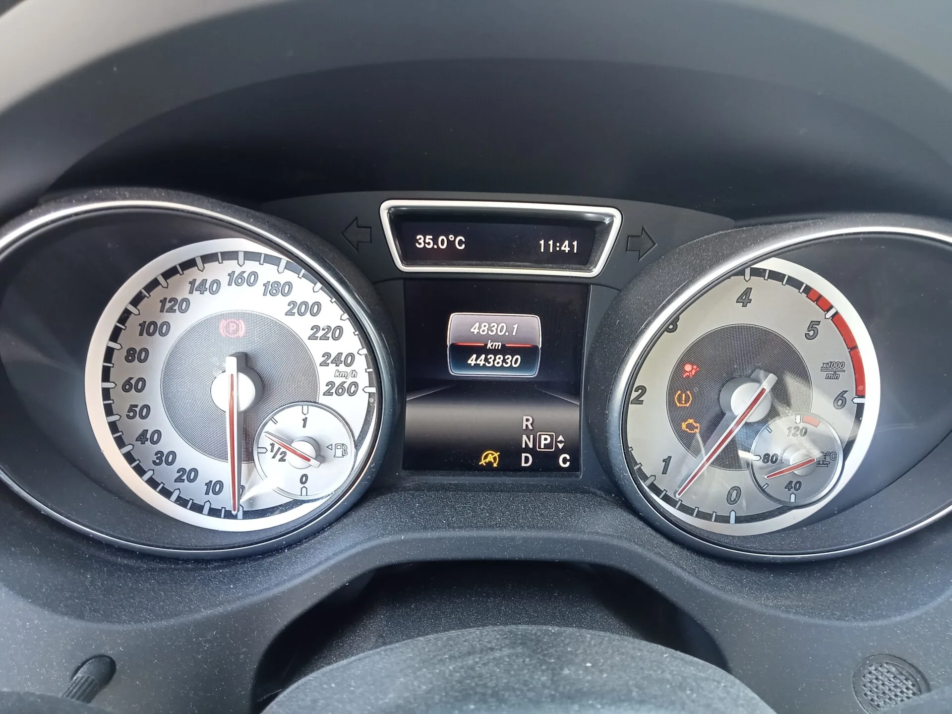 MERCEDES CLASSE GLA BUSINESS Business 7-G DCT A 2015 – Image 6