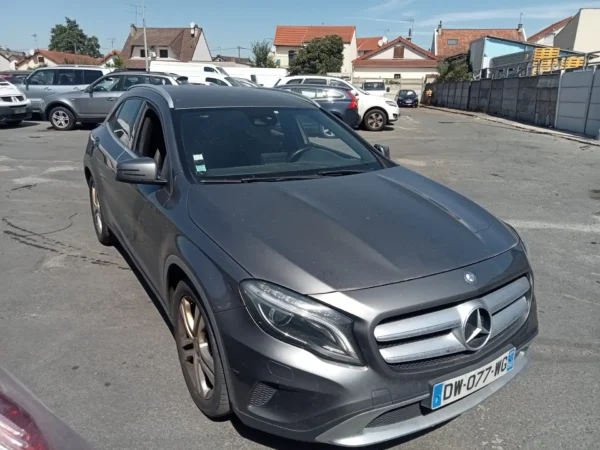 MERCEDES CLASSE GLA BUSINESS Business 7-G DCT A 2015