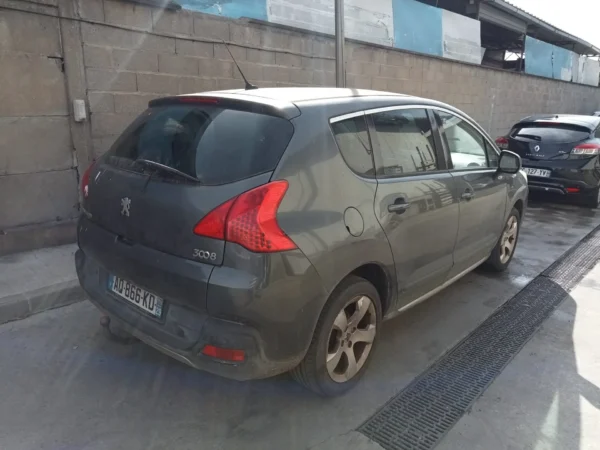 PEUGEOT 3008 Premium 2010