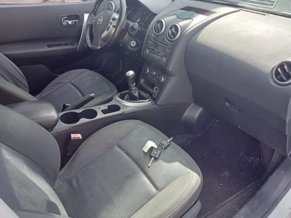 NISSAN QASHQAI Visia 2012