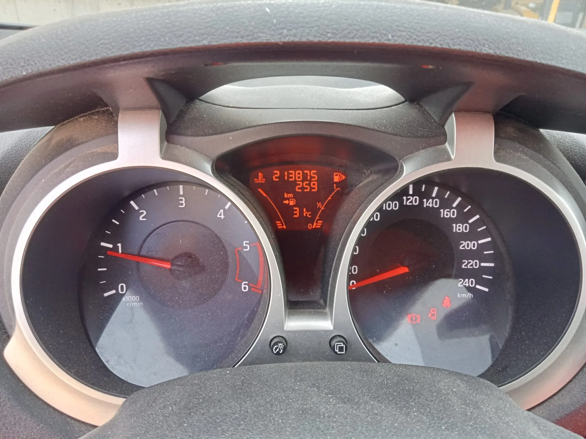 NISSAN JUKE Visia 2012 – Image 6