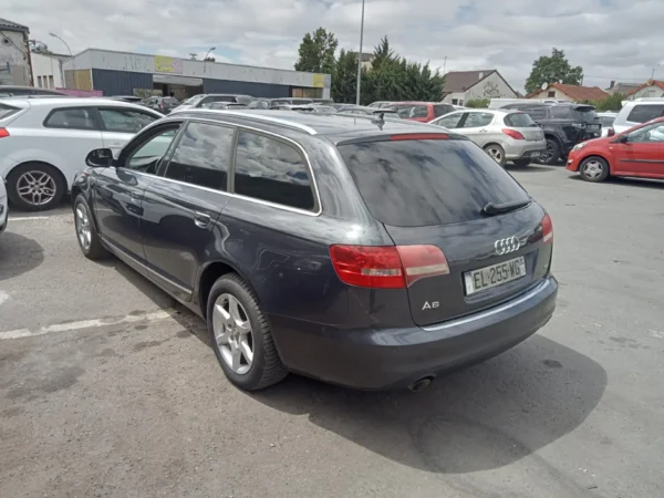 AUDI A6 AVANT Ambition Luxe Multitronic A 2011