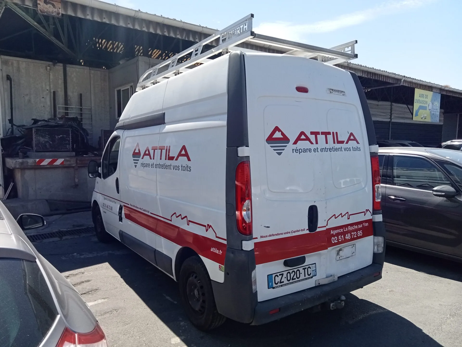 RENAULT TRAFIC FOURGON GRAND CONFORT 2008 – Image 3