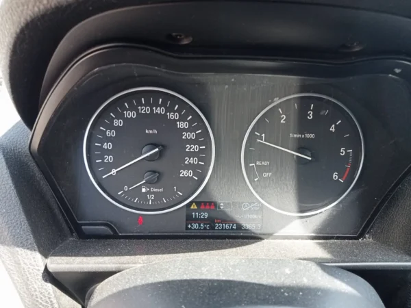 BMW SERIE 1 F20 Sport 2015