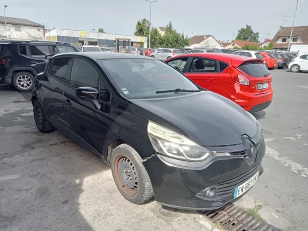 RENAULT CLIO IV Zen 90g 2013