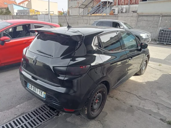 RENAULT CLIO IV Zen 90g 2013