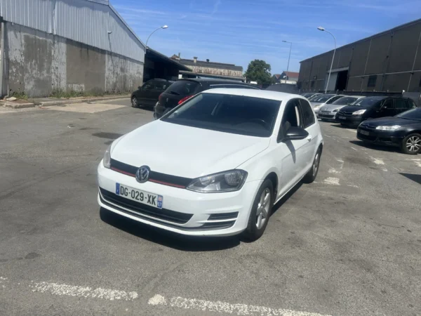 VOLKSWAGEN GOLF Trendline 2014