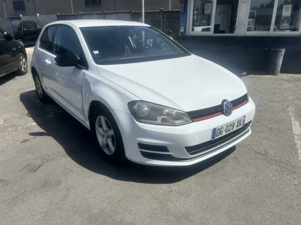 VOLKSWAGEN GOLF Trendline 2014