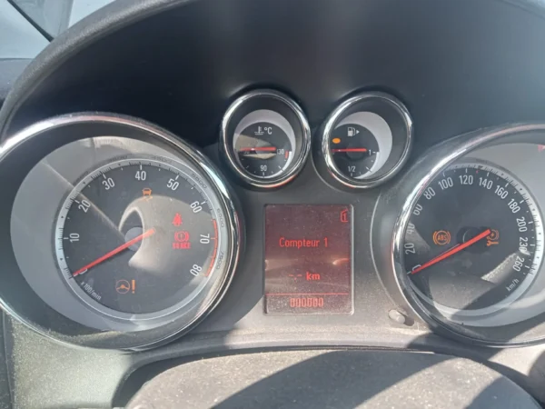 OPEL ASTRA Connect Pack 2011