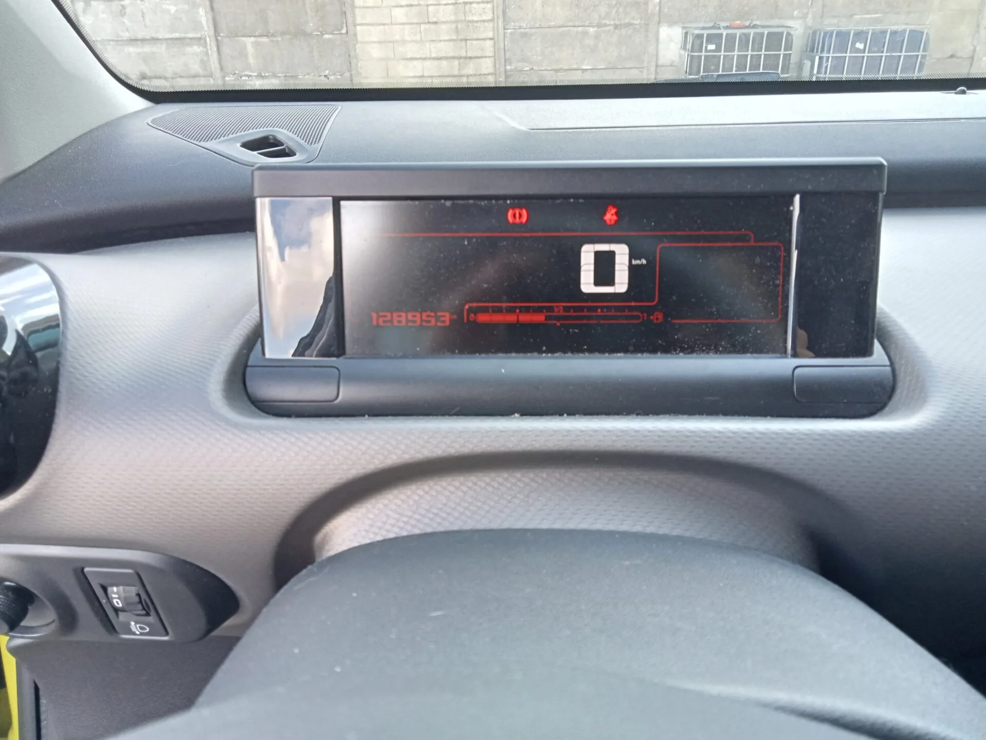 CITROEN C4 CACTUS Shine Edition 2016 – Image 6