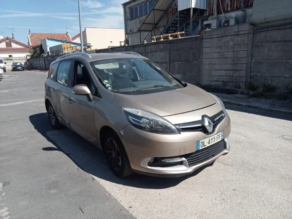 RENAULT GRAND SCENIC III Initiale 7 pl 2014