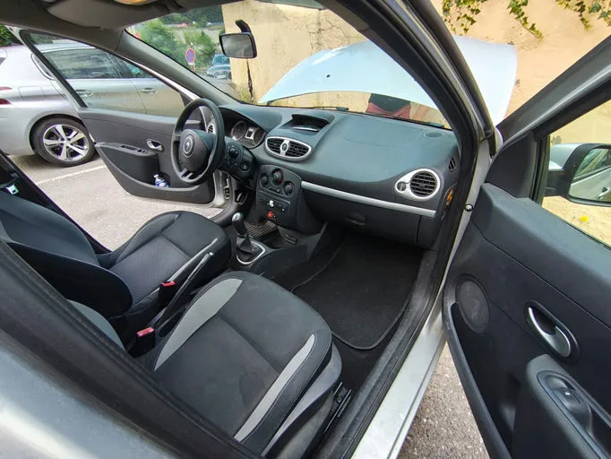RENAULT CLIO III BUSINESS Business 2010 – Image 11