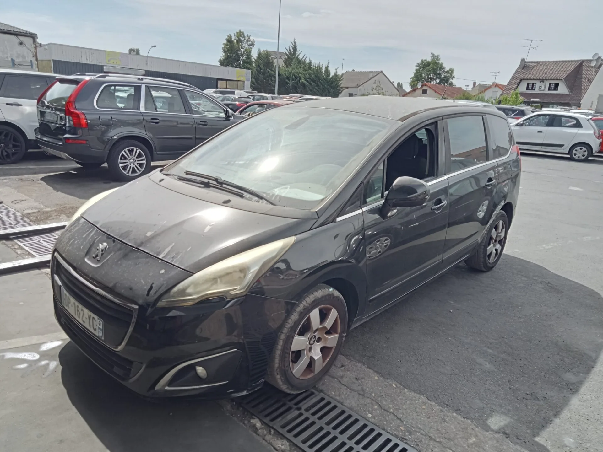 PEUGEOT 5008 Allure 2015 – Image 2