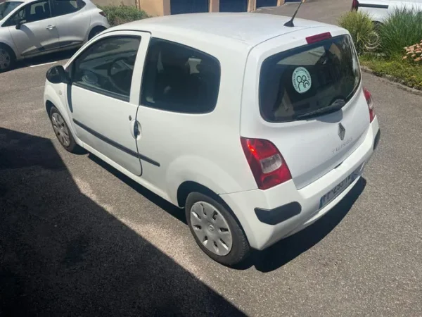 RENAULT TWINGO II Access 2009