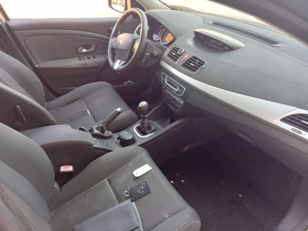 RENAULT MEGANE III ESTATE Expression Euro 5 2011