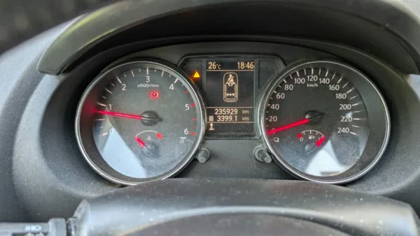 NISSAN QASHQAI Tekna 2012