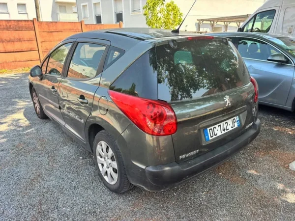 PEUGEOT 207 SW Trendy 2008