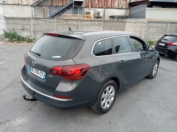 OPEL ASTRA SPORTS TOURER Edition 2015