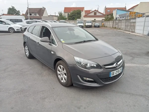 OPEL ASTRA SPORTS TOURER Edition 2015
