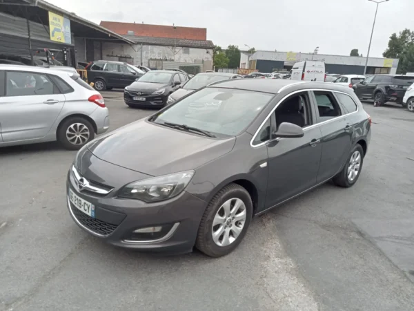 OPEL ASTRA SPORTS TOURER Edition 2015