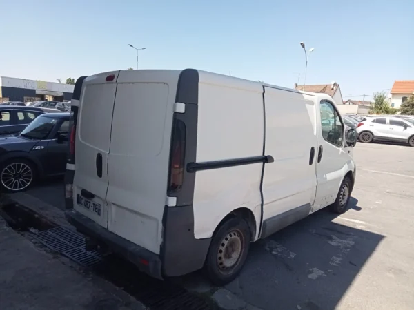 NISSAN PRIMASTAR 2006