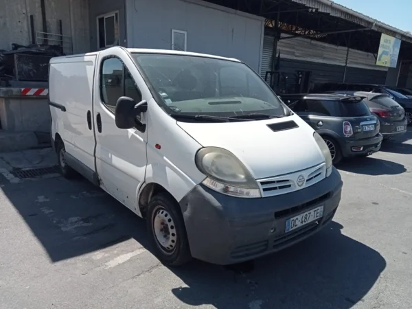 NISSAN PRIMASTAR 2006