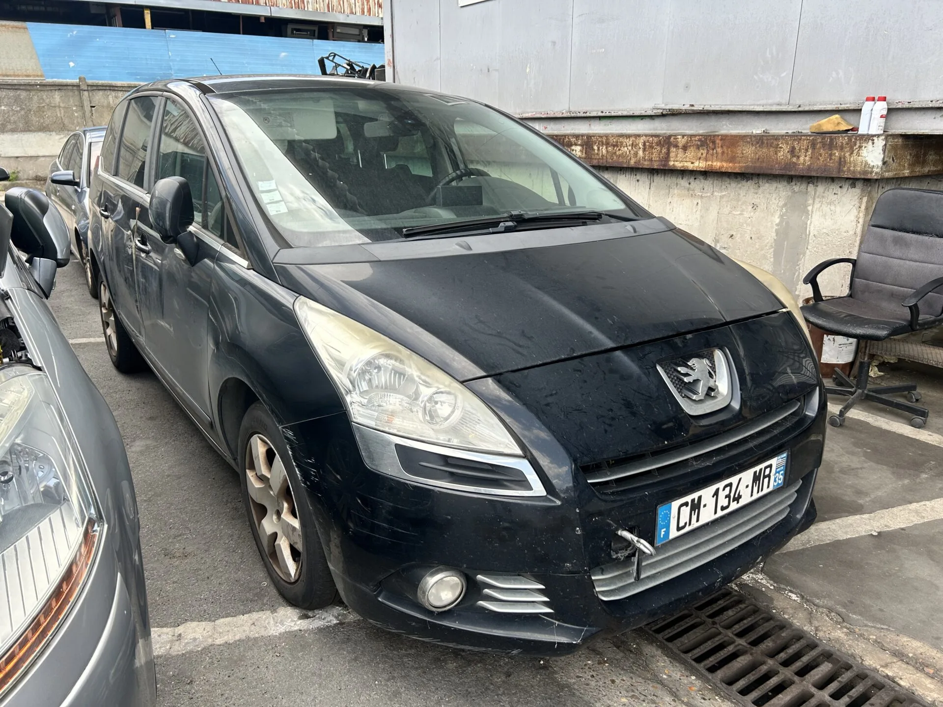 PEUGEOT 5008 Allure 5pl 2012