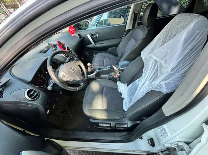 NISSAN QASHQAI Connect Edition 2012 – Image 6
