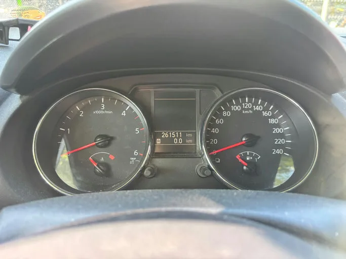 NISSAN QASHQAI Connect Edition 2012 – Image 8