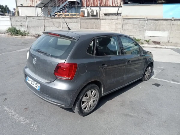 VOLKSWAGEN POLO 2010