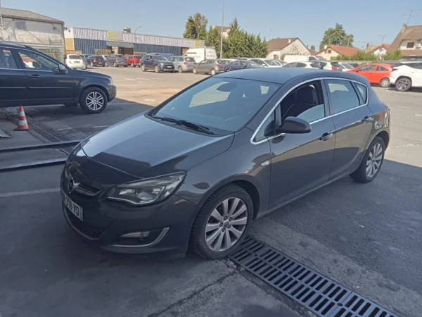 OPEL ASTRA Cosmo 2015