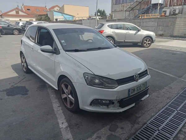 VOLKSWAGEN POLO BlueMotion 2015
