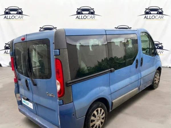 RENAULT TRAFIC PASSENGER Authentique 2007