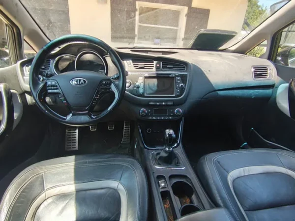 KIA CEE'D Premium 2014