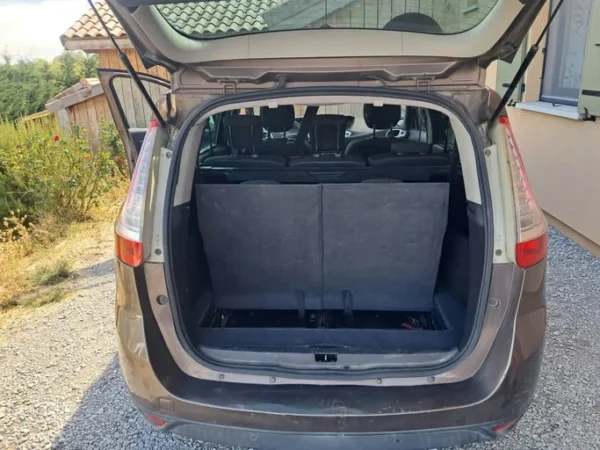 RENAULT GRAND SCENIC III Dynamique 7 pl 2010
