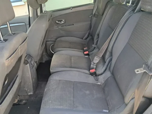 RENAULT GRAND SCENIC III Dynamique 7 pl 2010