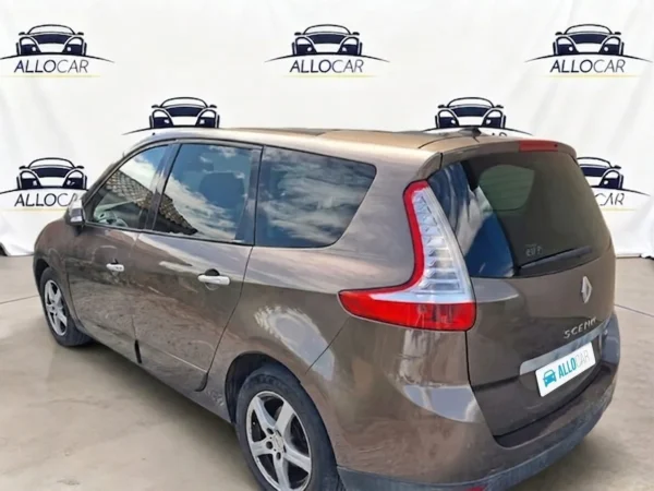 RENAULT GRAND SCENIC III Dynamique 7 pl 2010