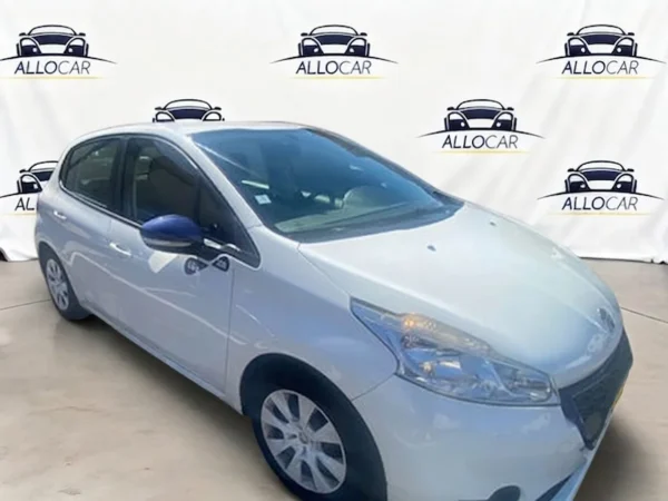 PEUGEOT 208 Active 2014