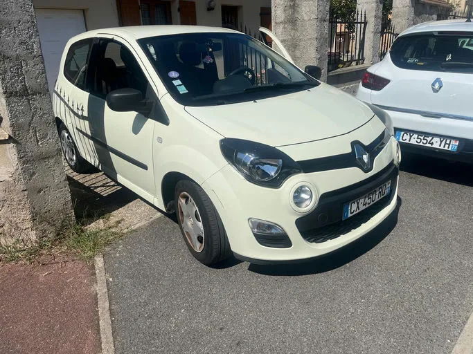 RENAULT TWINGO II Summertime Euro 5 2013 – Image 14