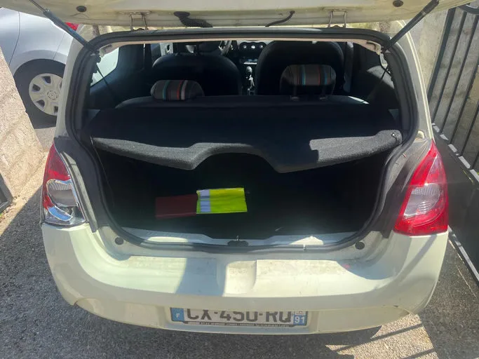 RENAULT TWINGO II Summertime Euro 5 2013 – Image 7