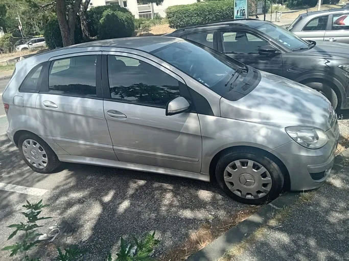 MERCEDES CLASSE B Classic 2010 – Image 6