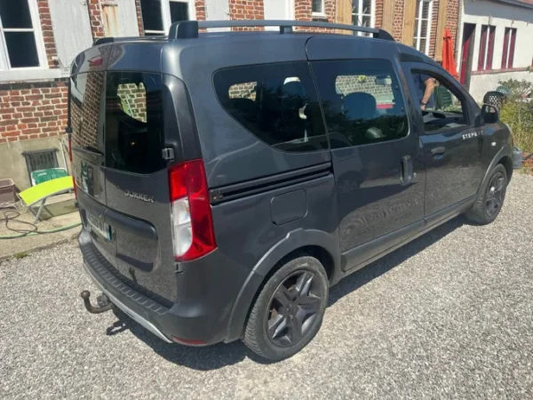 DACIA DOKKER Stepway 2017