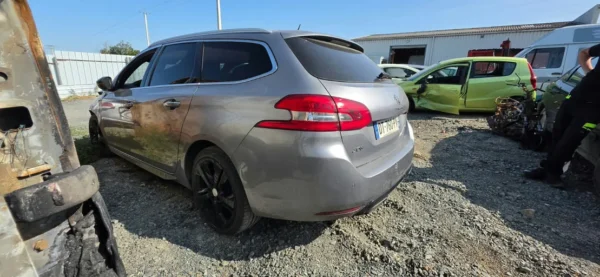 PEUGEOT 308 SW GT 2015
