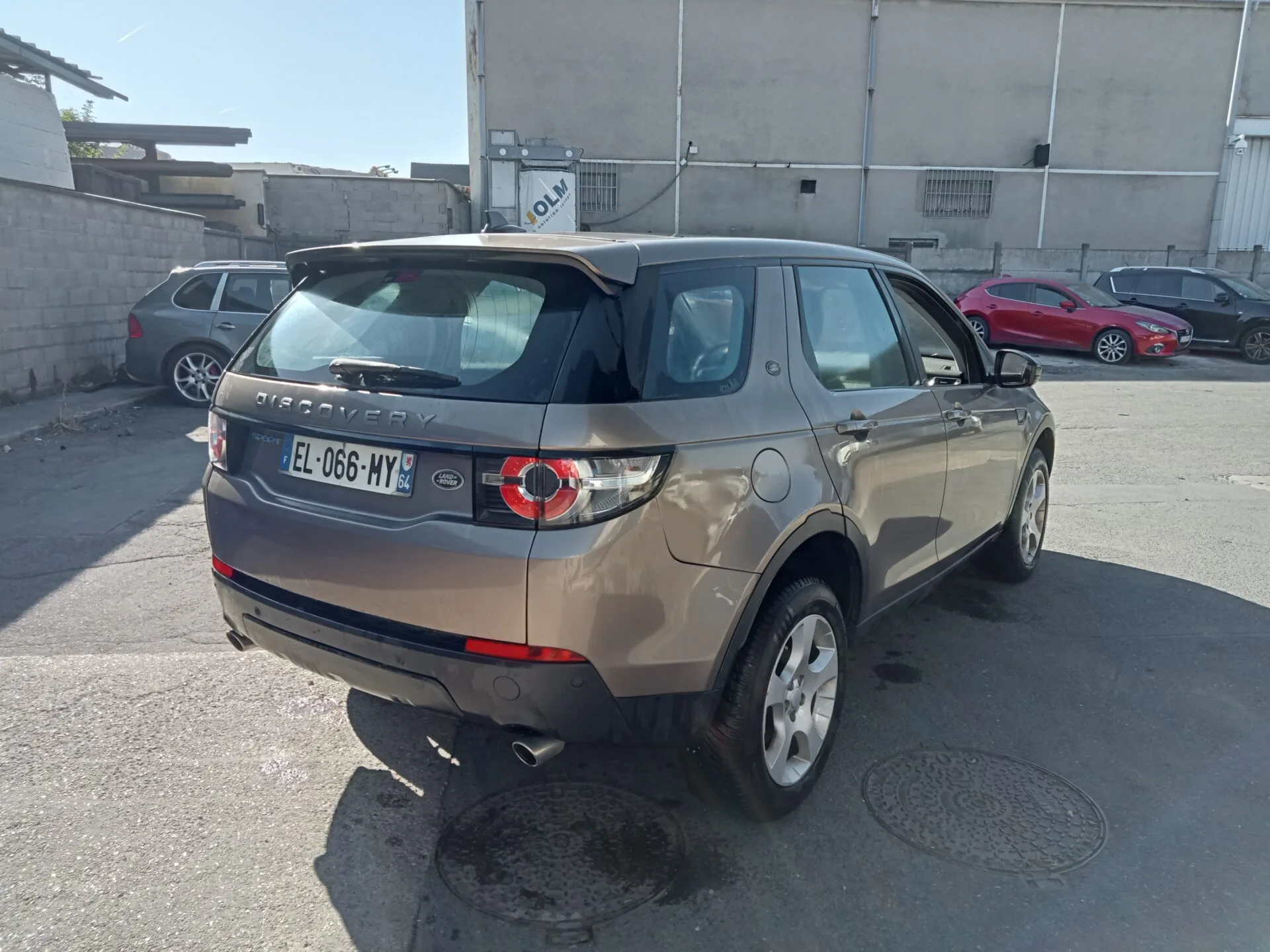 LAND ROVER DISCOVERY SPORT SE 2016 – Image 4