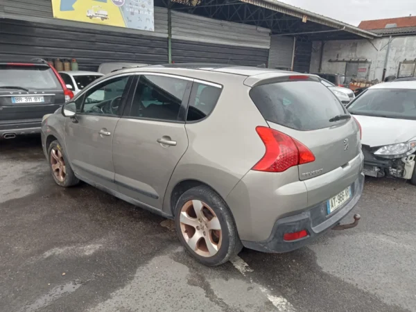 PEUGEOT 3008 Premium 2011