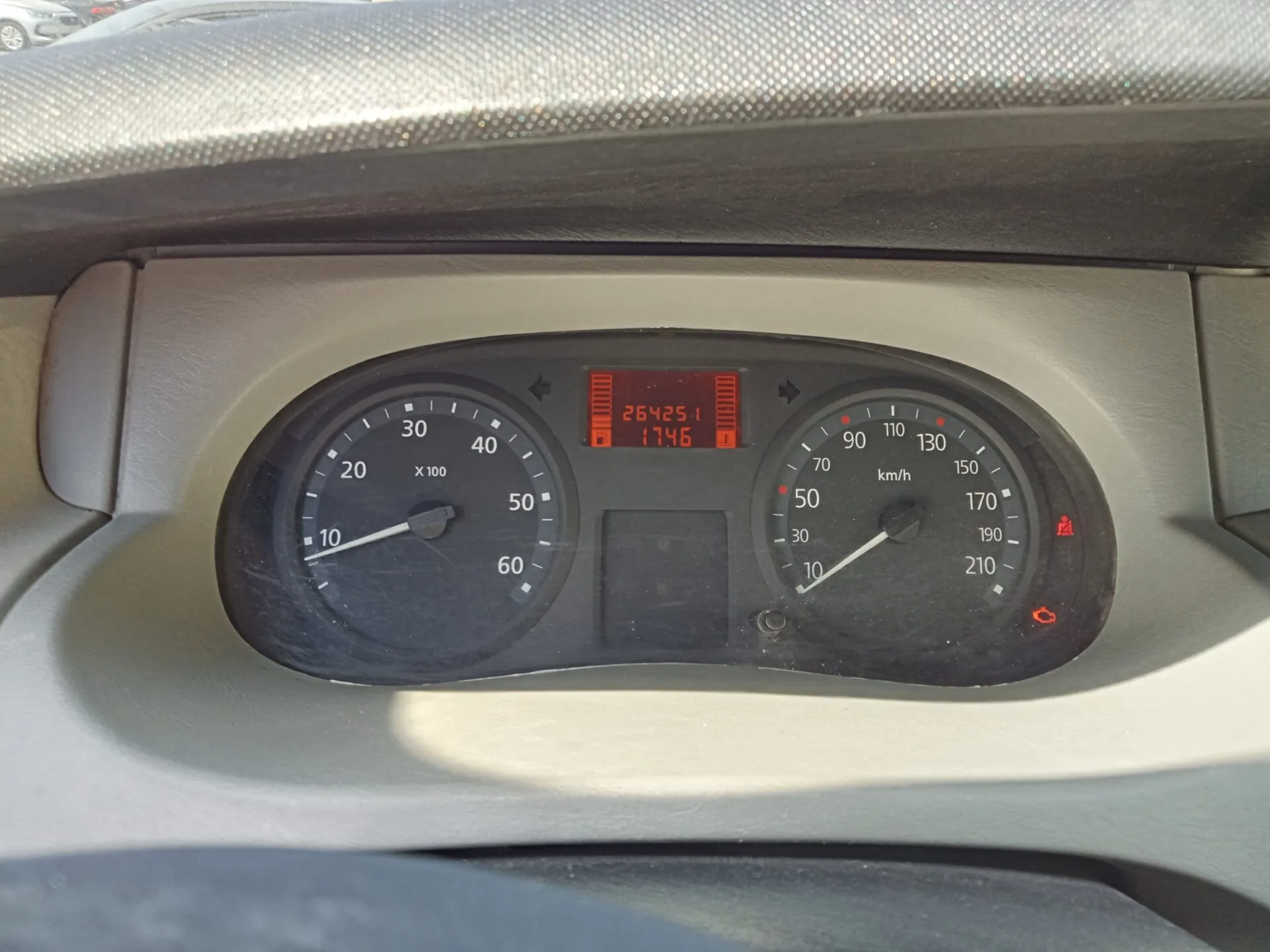 RENAULT TRAFIC PASSENGER Authentique 2008 – Image 7