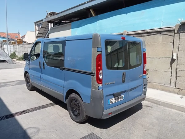 RENAULT TRAFIC PASSENGER Authentique 2008