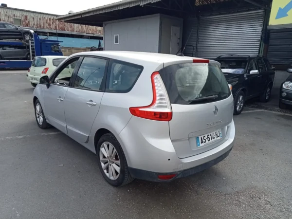 RENAULT GRAND SCENIC III 2010